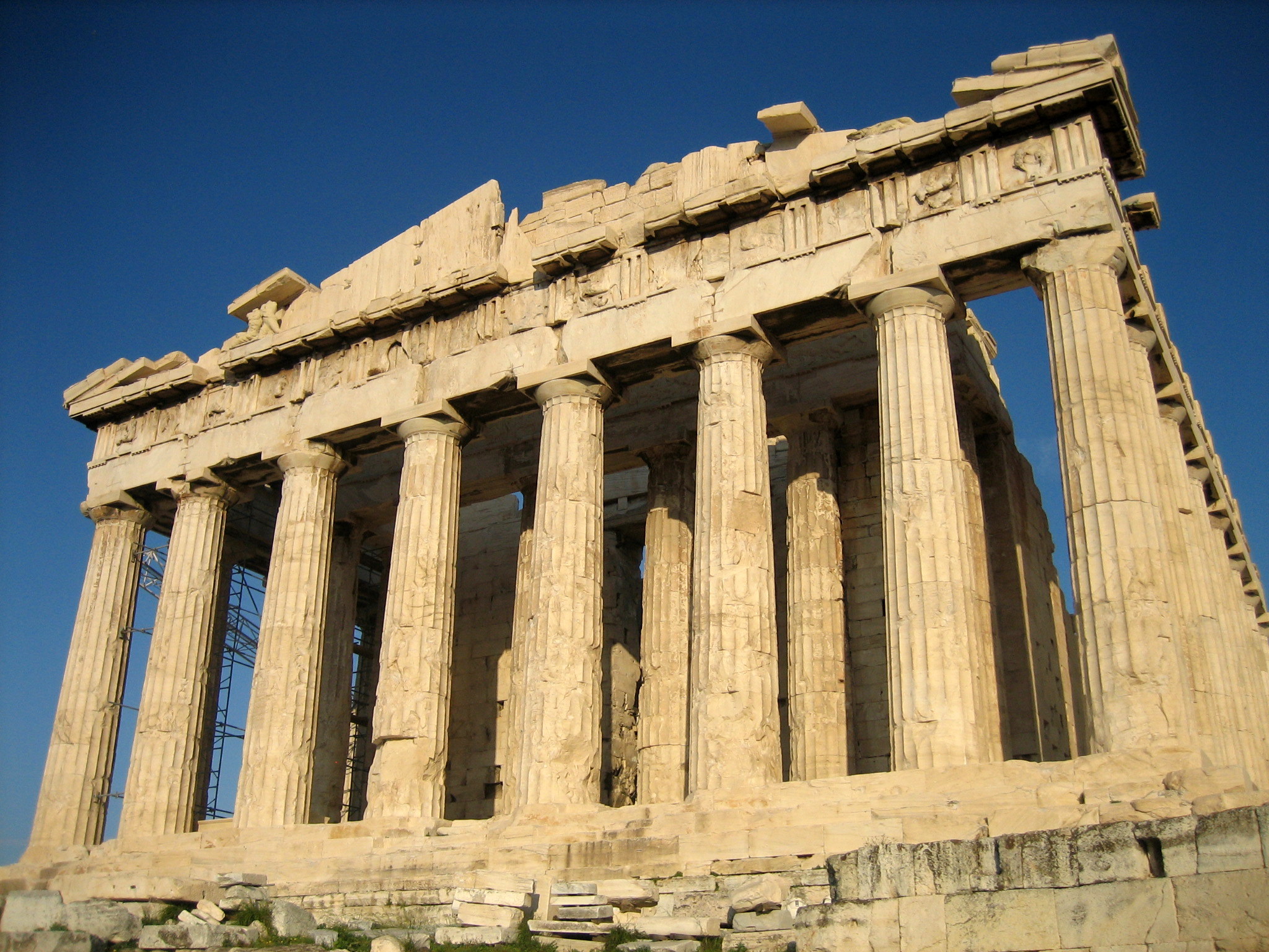 Parthenon_From_West